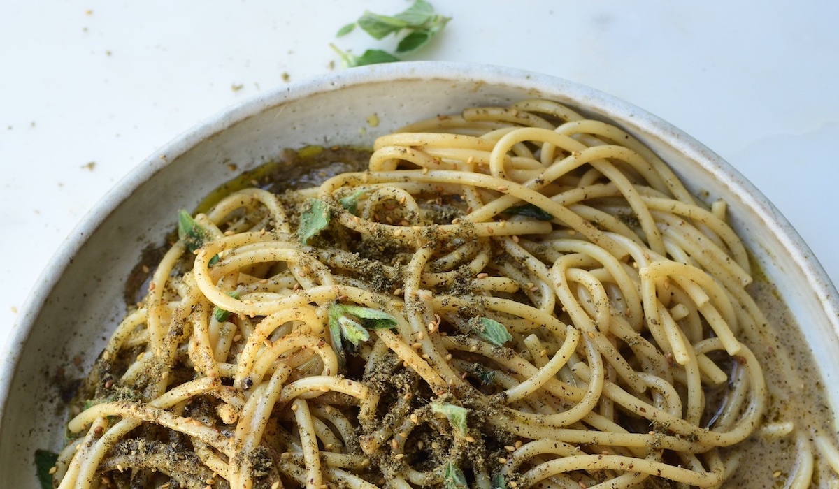 The Sunday Paper Dinner Table: Za'atar Cacio E Pepe