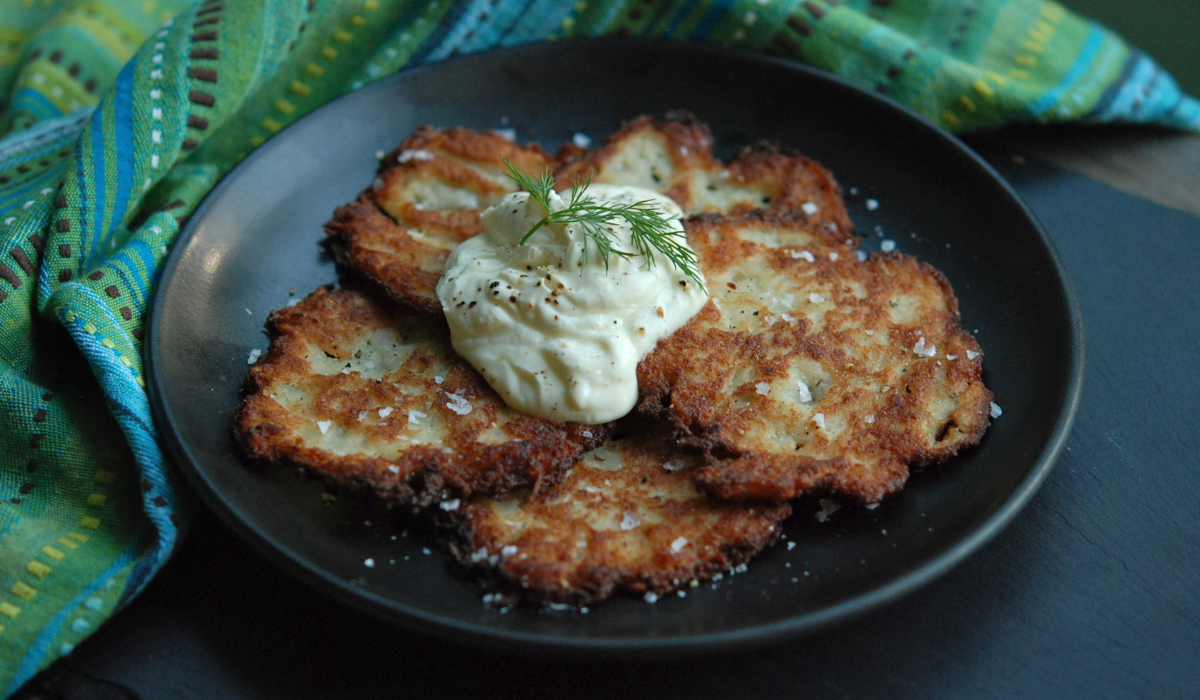 Sunday Paper Dinner Table: Potato Latkes