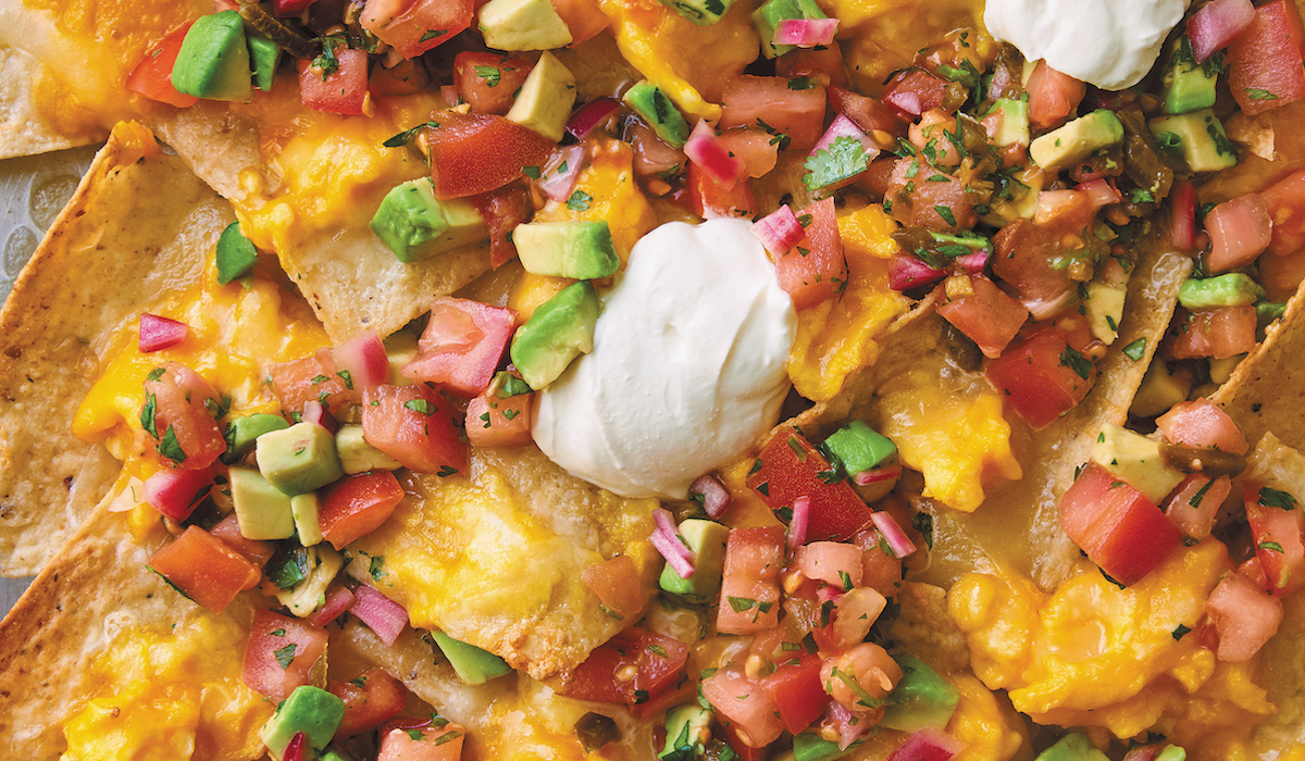 Sunday Paper Dinner Table: Breakfast Nachos